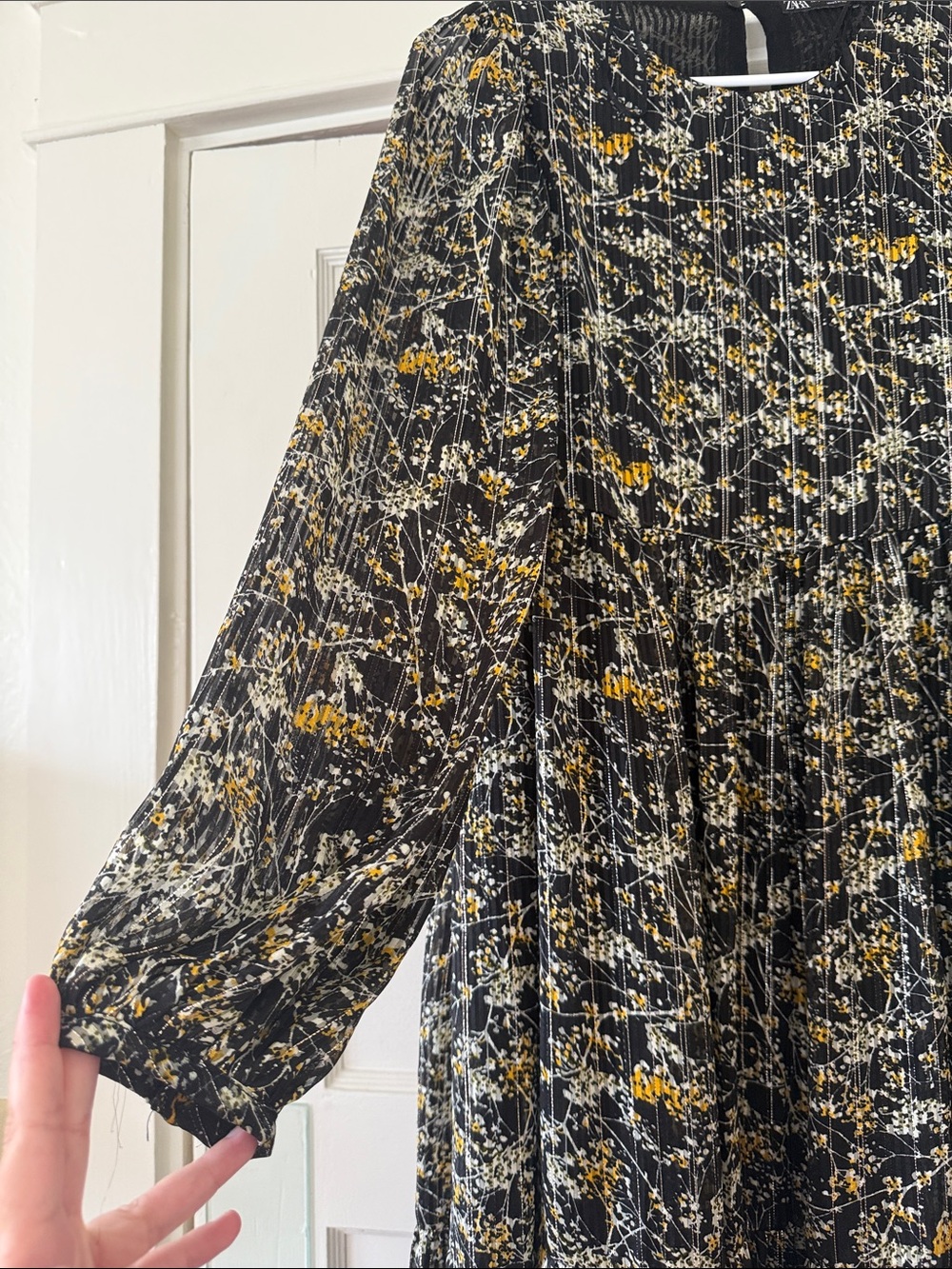 Zara Floral Long-Sleeve Dress - Picture 2 of 6